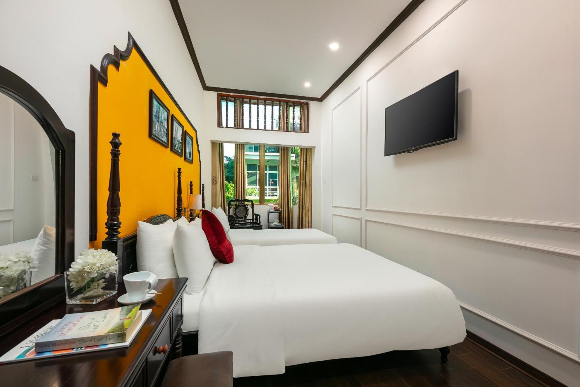 Silk Castle Hotel & Spa - Hanoi Old Quarter Exterior photo